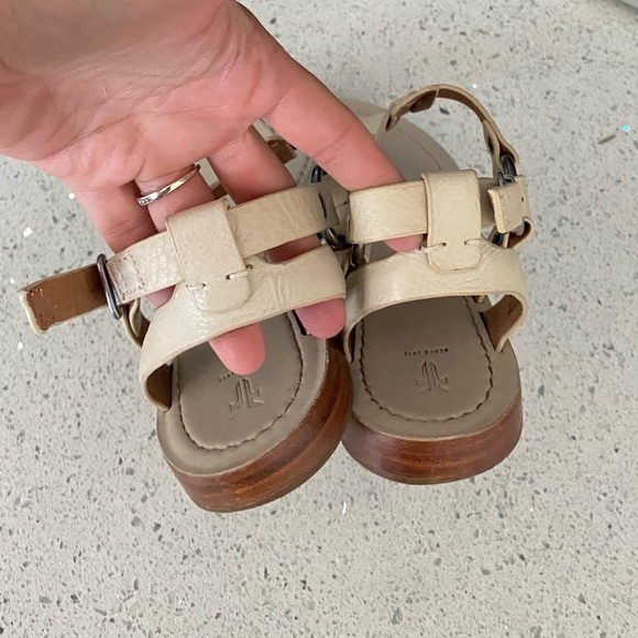 Frye Rachel T -Strap Sandals - Picture 3 of 8